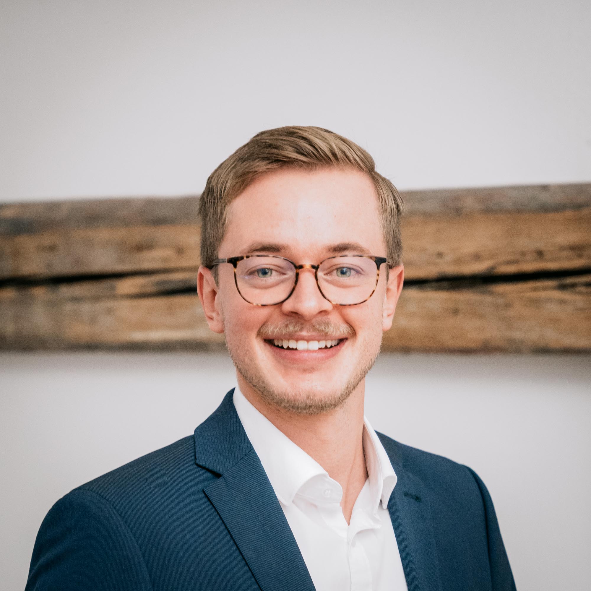 Der Steuerberater Sebastian Wanner aus der Steuerkanzlei Ravensburg.